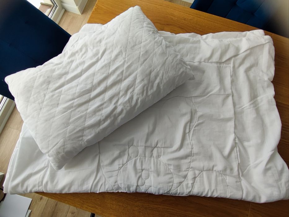 Poduszka+kołdra+6 szt.pościeli