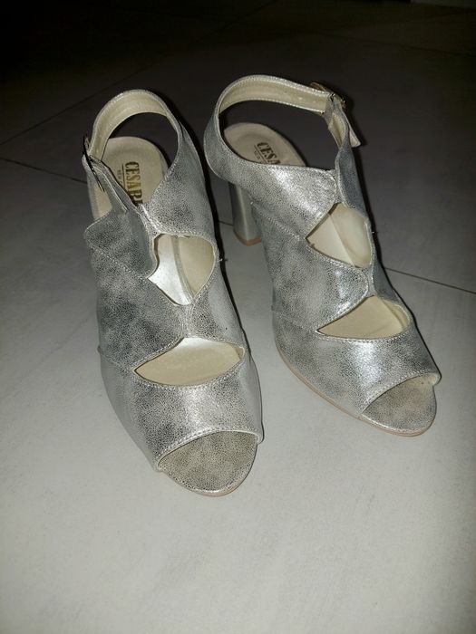 Buty na obcasie 41