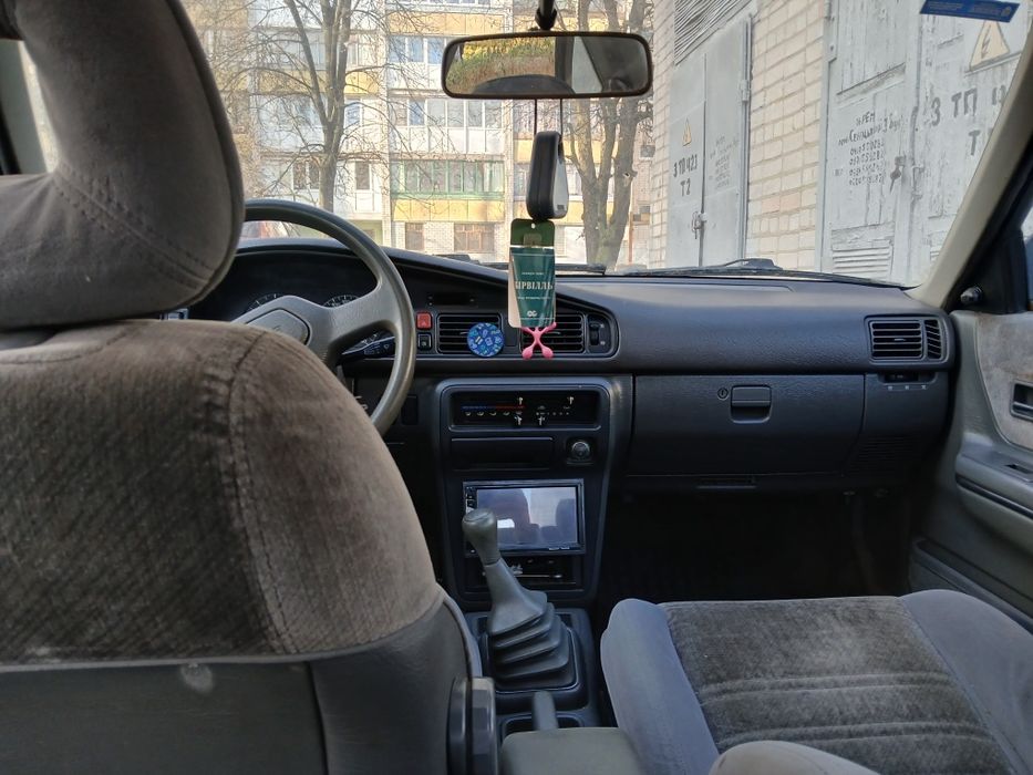 Мазда 626 на ходу