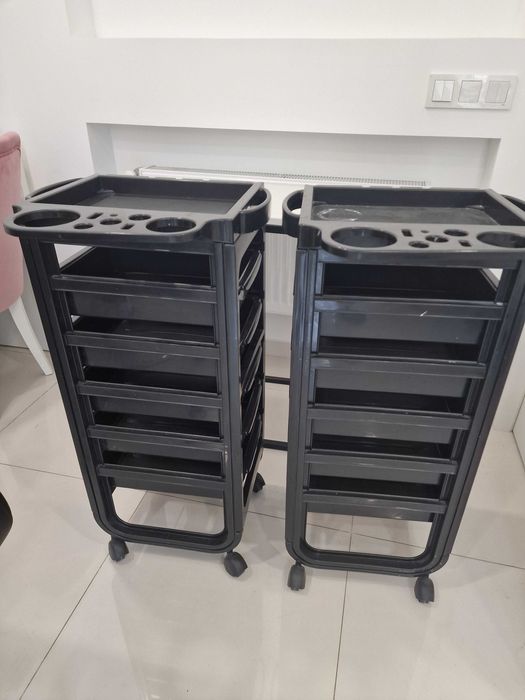 Продаю мебель ДЛЯ САЛОНА