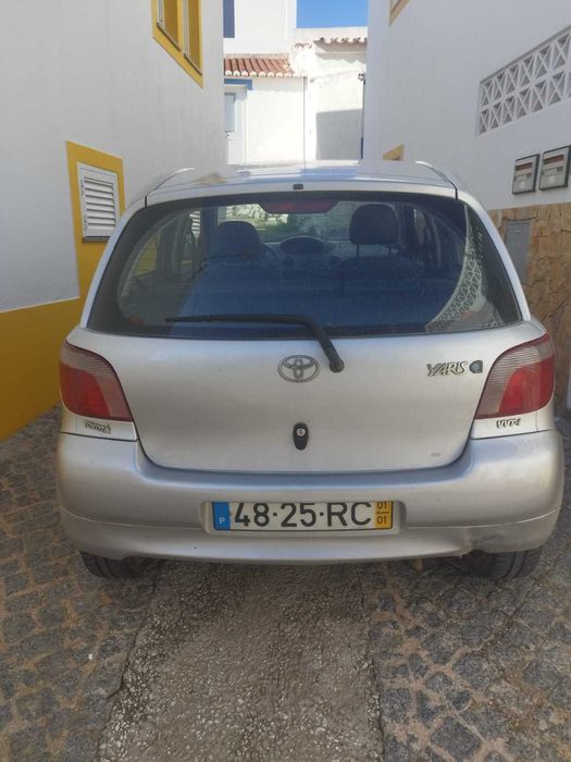 Yaris  muito econômico