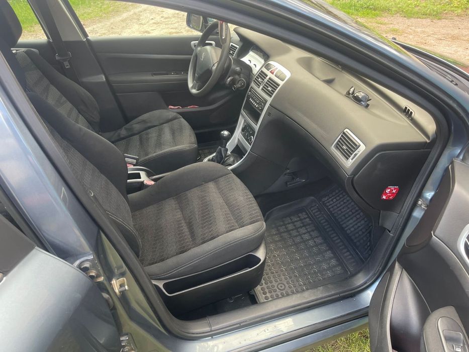 Продається автомобіль Peugeot 307