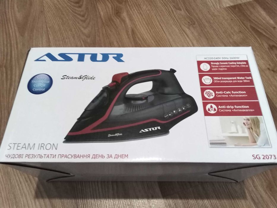 Утюг Astor SG 2073