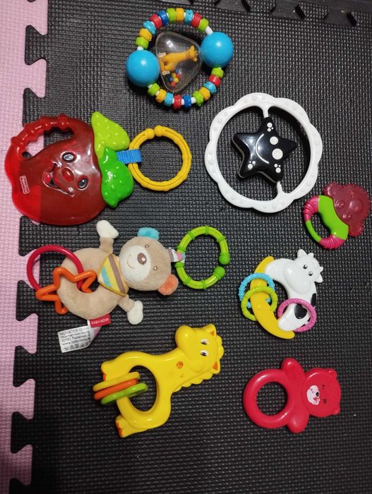 Grzechotki dla niemowląt