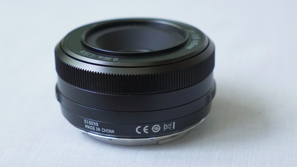 TTartisan AF27 mm f2,8 для Sony E