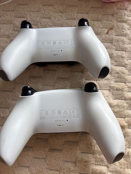 Kontroler ps5 idealny stan