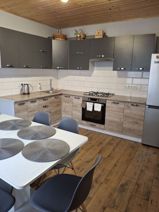 Відпочинок у Карпатах, Яблуниця. Котедж поблизу Буковеля.