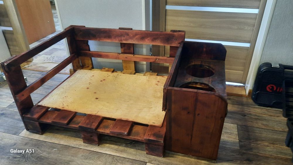 Продам лежак для собаки