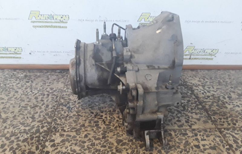 Caixa de Velocidades - FORD Fiesta IV (JA_, JB_) | 95 - 02