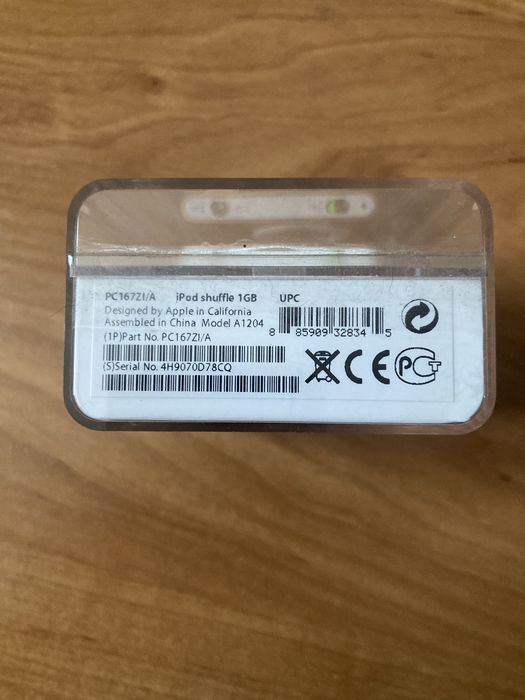 iPod shuffle A1204 1GB - 2 generacja - złoty - MP3