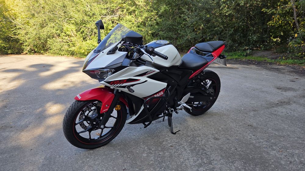Yamaha YZF-R3 2016