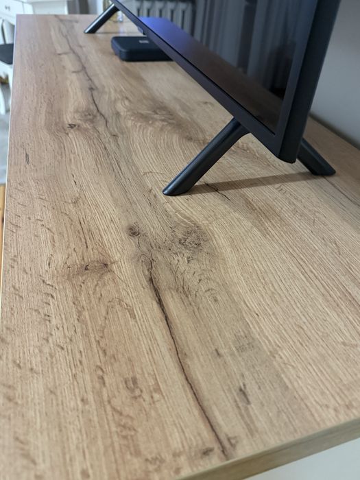 Kredens MARKSKEL 3 dzwi bialy / dąb