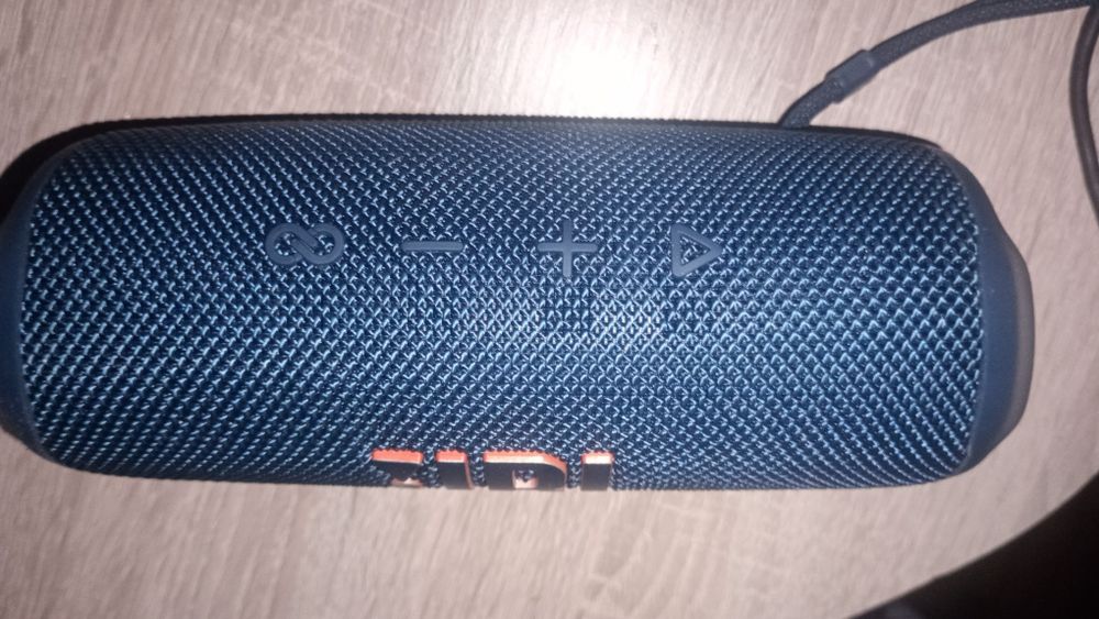 JBL Flip 6 -głośnik przenośny- 30W