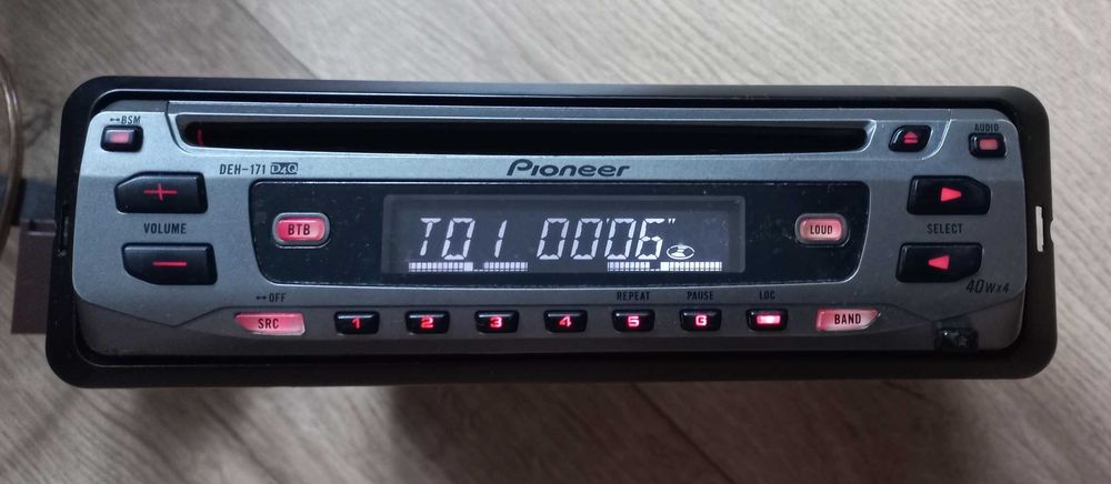 Stare radio Pioneer DEH-171 old school klasyk