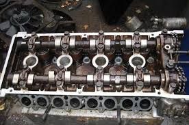Головка блока от Газели сборе распредвалами клапанами отличная