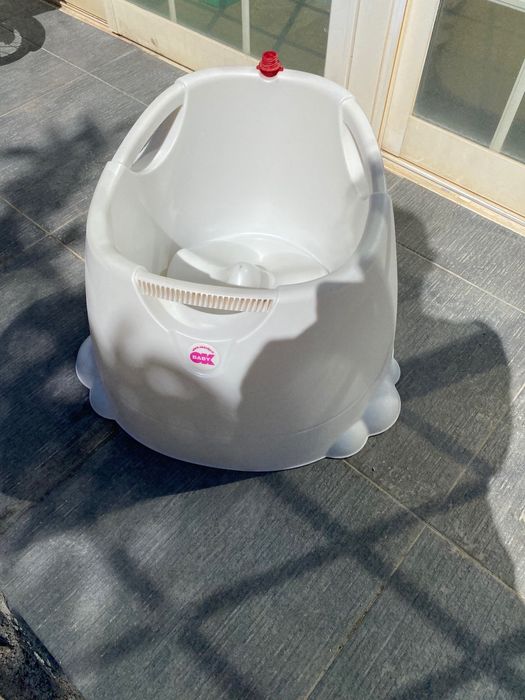 Cuba de banho de criança