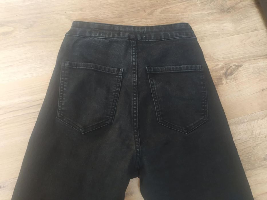 Spodnie jeansowe
