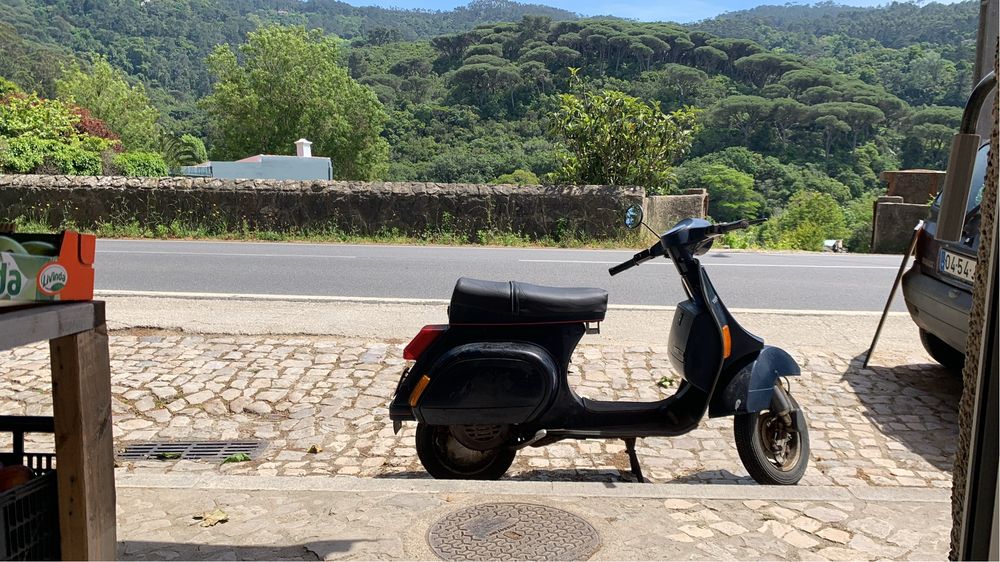 Vespa pk50 azul usada