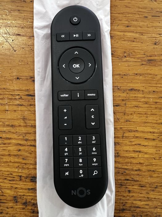 Comando da UMA TV 4K NOS - NOVO