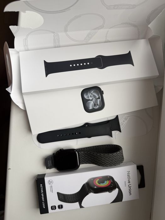 Годинник APPLE Watch Series 11