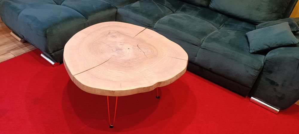 Unikatowy stolik kawowy plaster drewna bielony