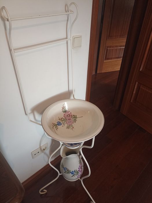 Vendo Lavatório ótimo estado