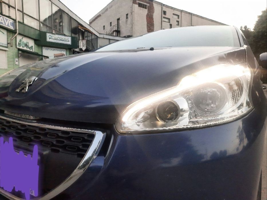 Peugeot 208 2013 VIN VF3CCHMZ0CT159210 фото оголошення 3 з 24