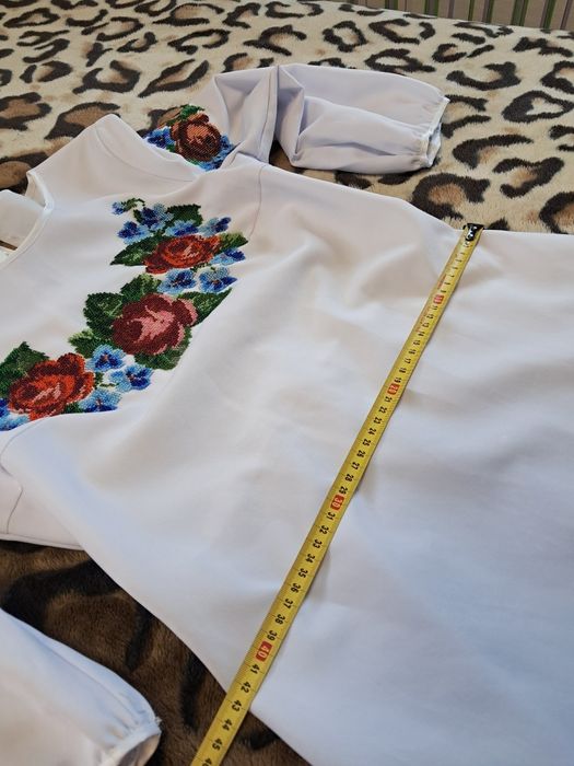 Плаття вишите бісером