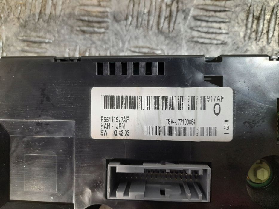 panel sterowanie klimatyzacji chrysler caravan v 08-