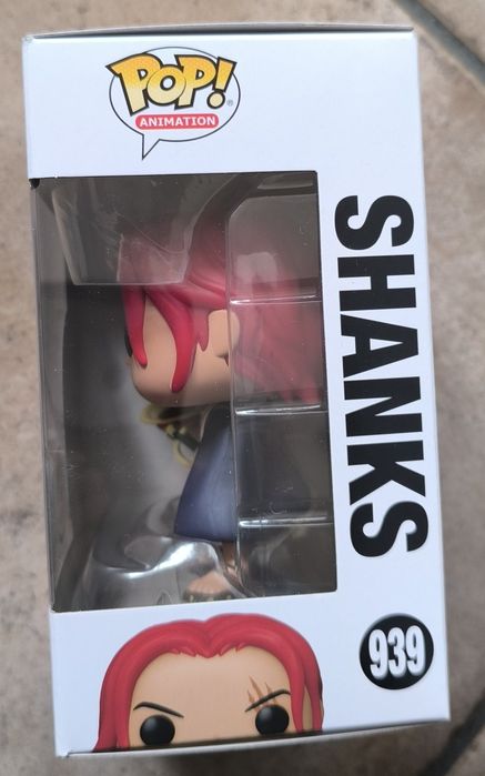 One Piece Shanks 939 Chase Funko Pop