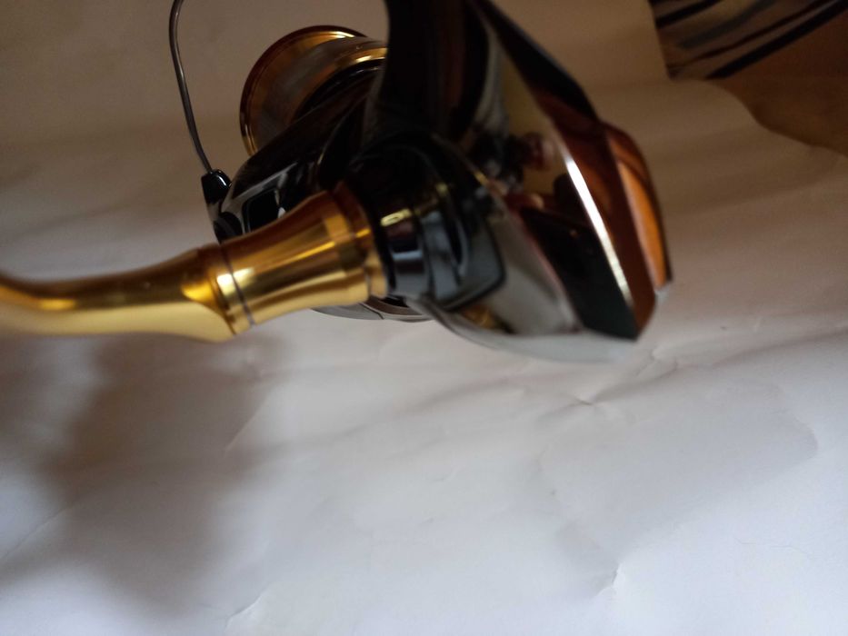 Продам SHIMANO 14 STELLA 4000 XG