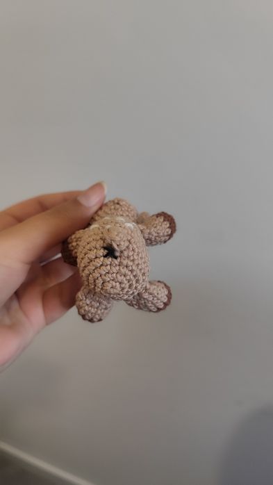 Porta-chave com  veado bebé em crochet