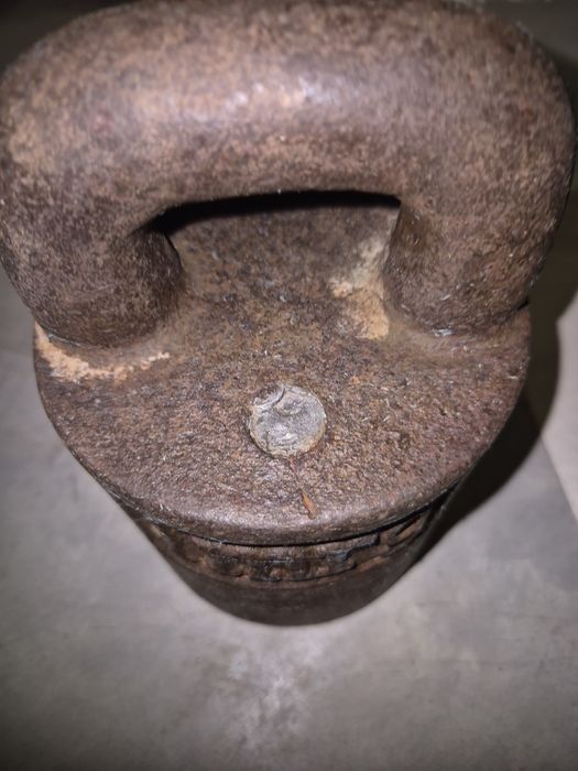 Sprzedam odważnik 10 kg stary z PRL