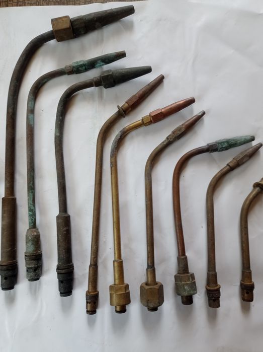 Продам газовый резак, рукоятку, наконечники