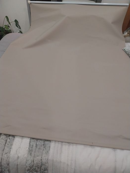 Blackoute, cortina cinza opaco