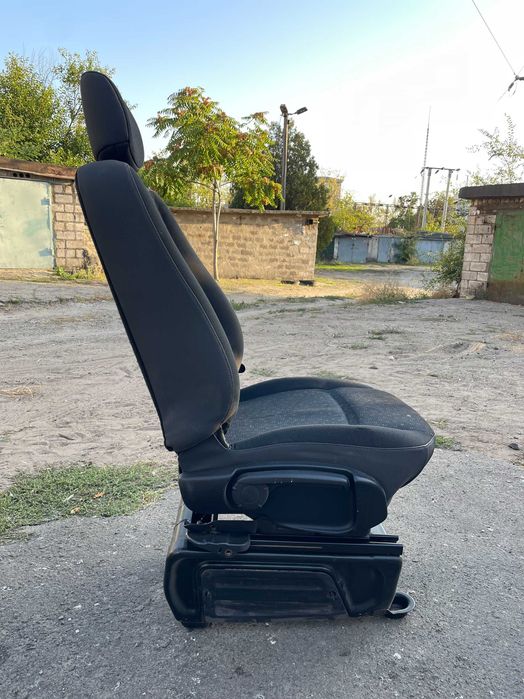 Сиденья  RENAULT MASTER 3 или OPEL movano