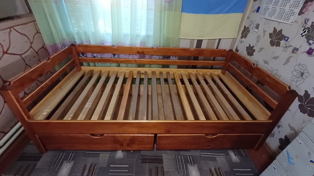 Ліжко дерев'яне 90×200