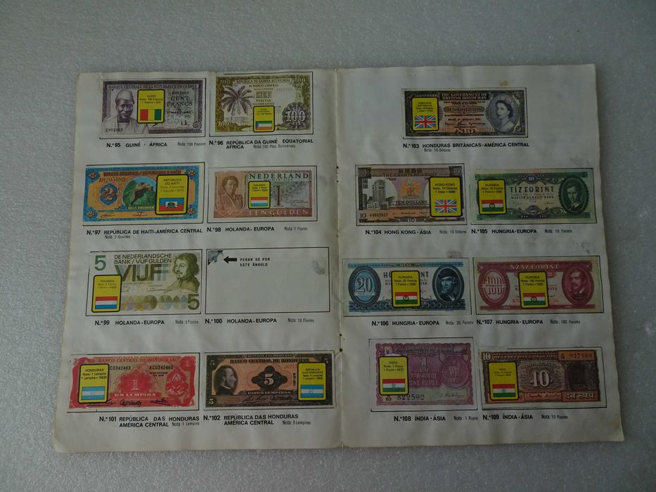 Caderneta de cromos Notas de Banco de Todo o Mundo (faltam 57 cromos)