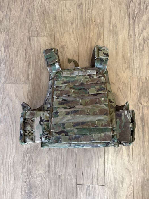 Продам військове спорядження, плитоноску AVS, з підсумками