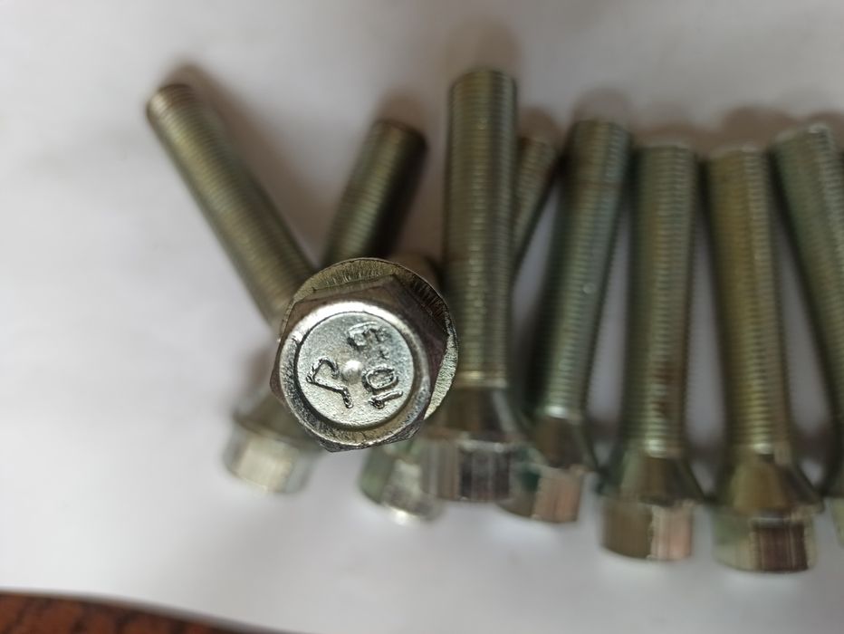 TSM Śruby Śruba Koła M14x1,25x60mm stożek pod Dystans Krakowska 46