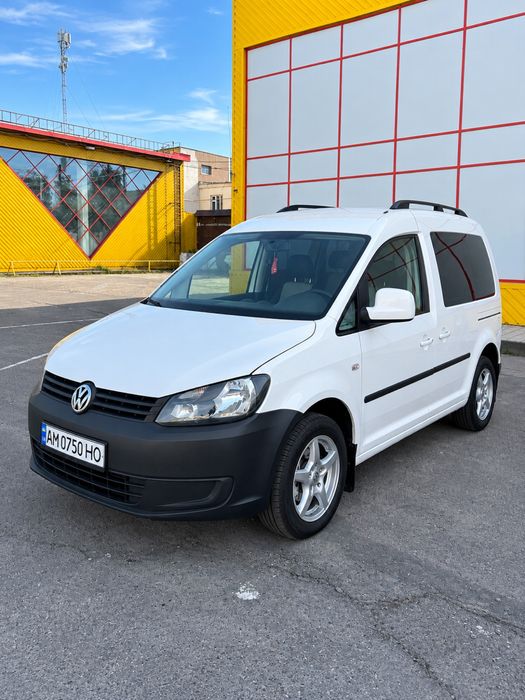 Volkswagen Caddy 2014р