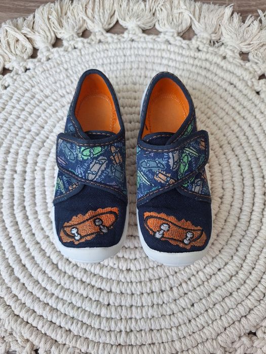 Papcie Kapcie Trampki Buty Chłopiec Befado 25
