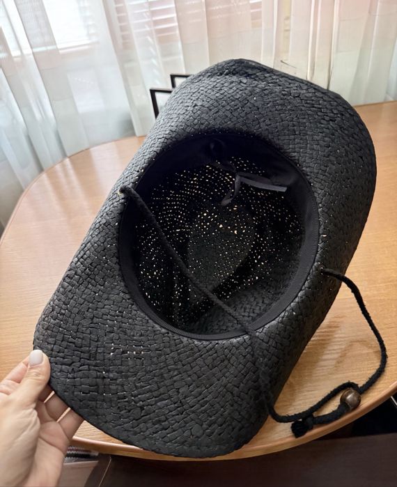 Ковбойський соломляний капелюх