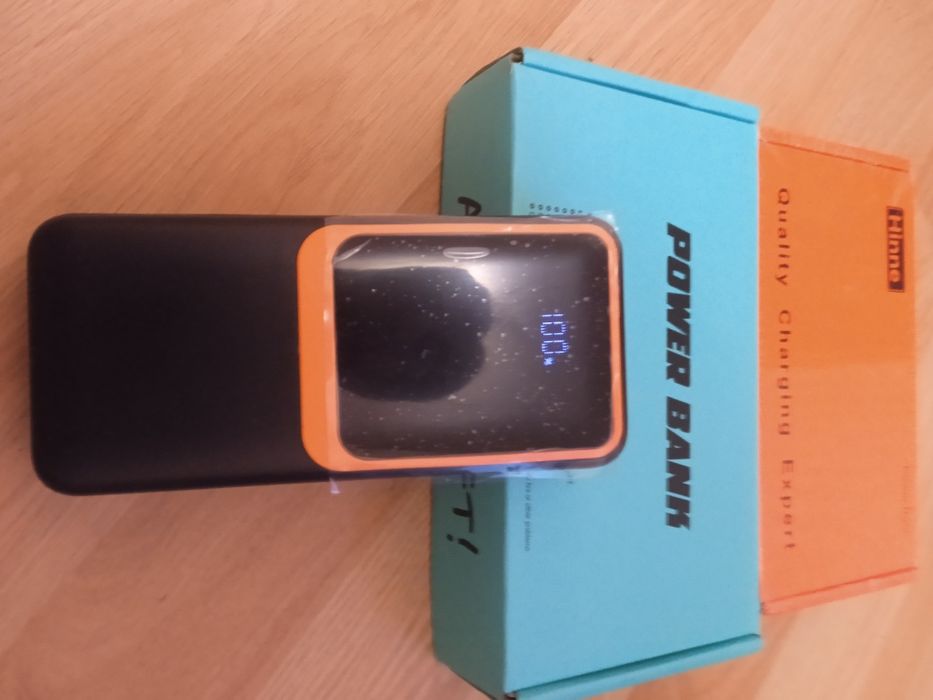 Павербанк 20000mAh новый в пленке заряжен