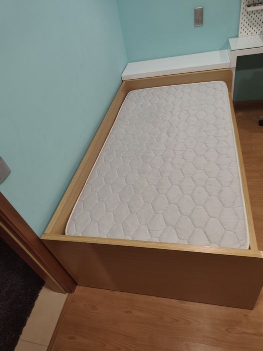 Cama com 2 Colchões