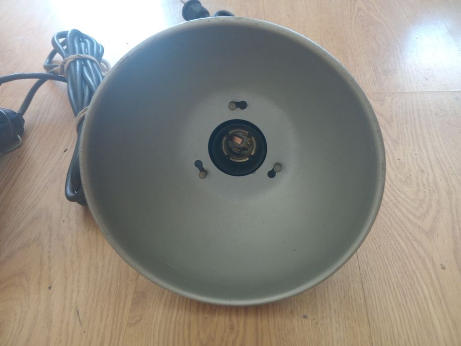 Лампа переноска армейская времён СССР