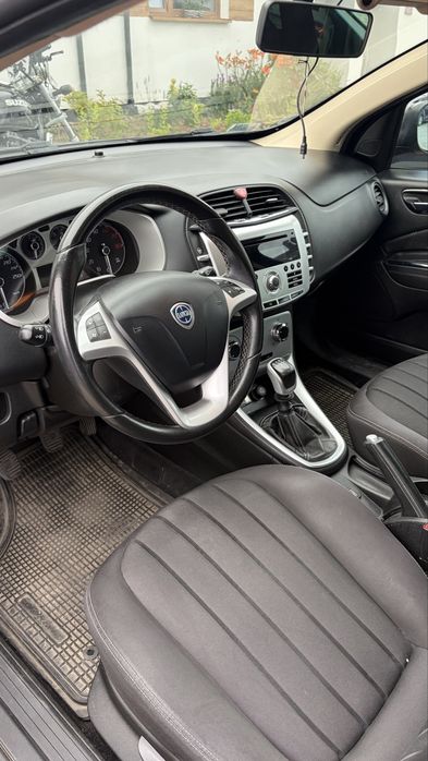 Lancia Delta 2010r