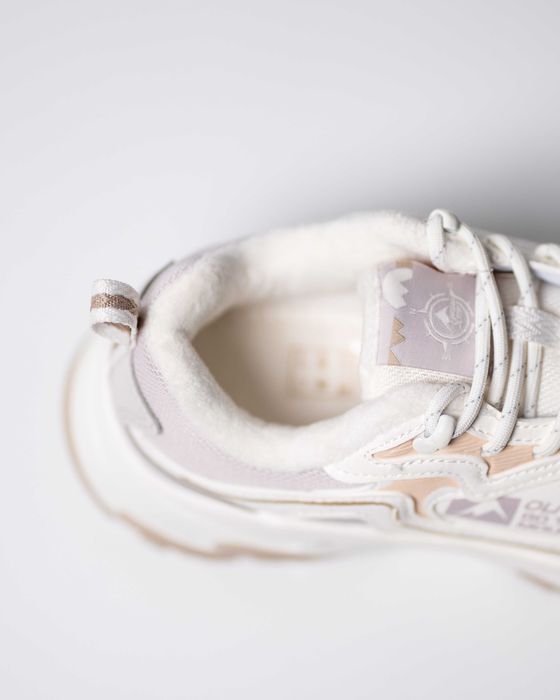 Женские зимние кроссовки Xtep Outdoor Shoes на флисе (2 цвета)