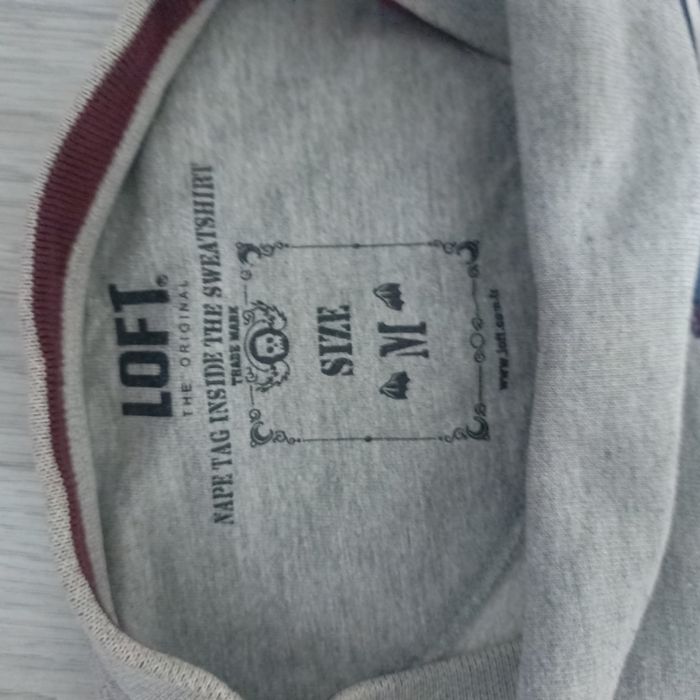 Оригинальный свитшот/джемпер LOFT M (серого цвета с вышивкой)