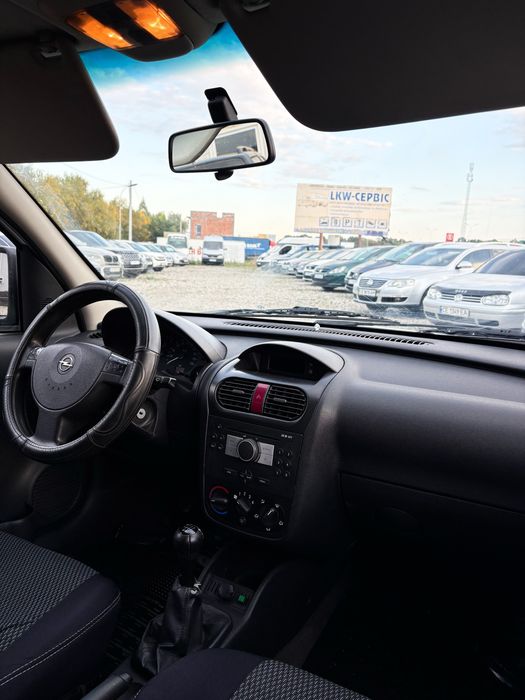 OPEL COMBO 2011 р.в. 1.3 cdti PASS.